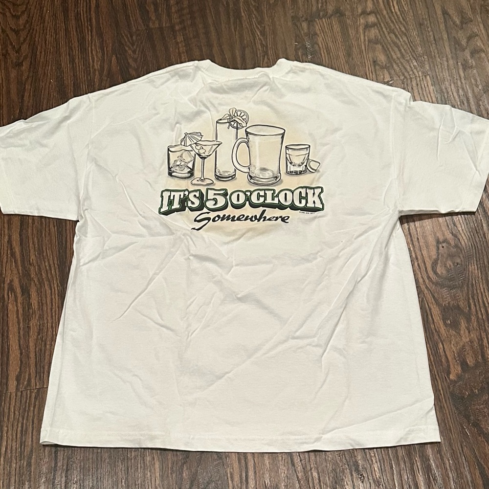 Delosol White Graphic T-Shirt “It’s 5’0clock Somewhere” - Size 2XL - New w/Tags